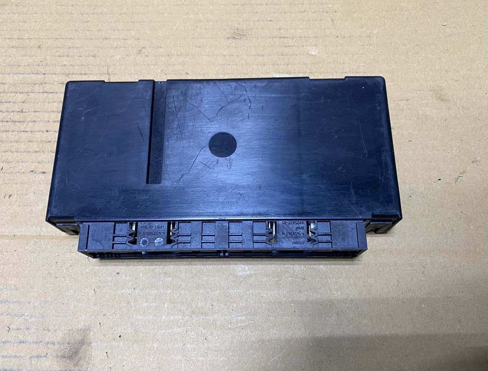 2008-2010 BMW 528i Body Gateway Control Module 9176079 5 Series E60 and 6 Series