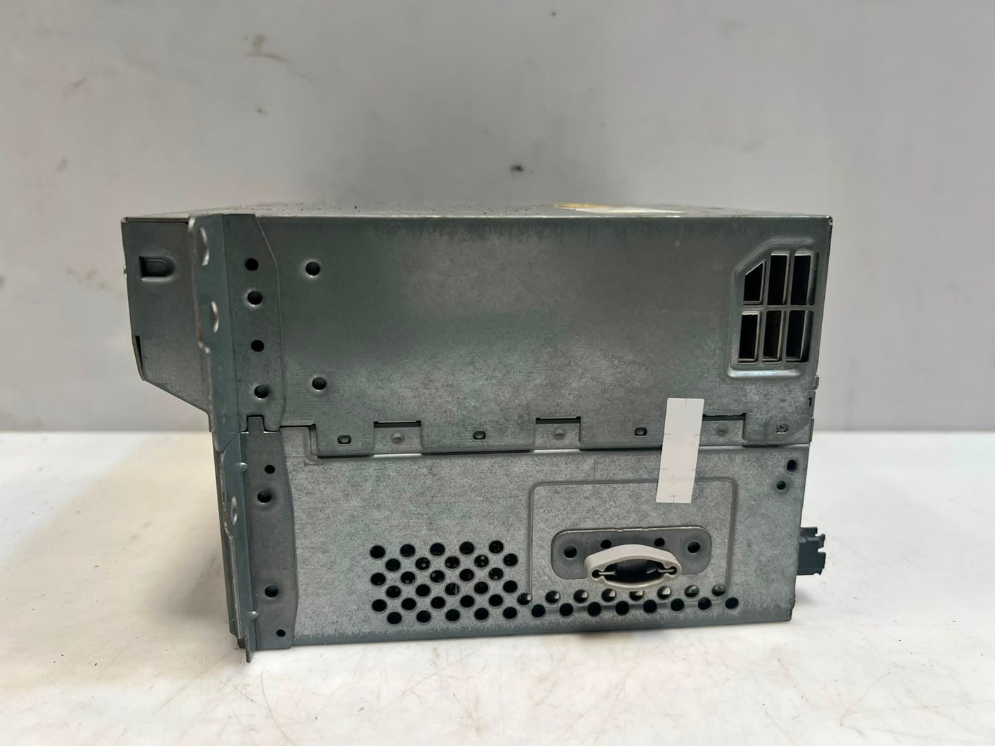 BMW 5 Series F10 F11 F18 F06 F12 F13 F02 F03 F01 Navigation HEAD Unit 9228918