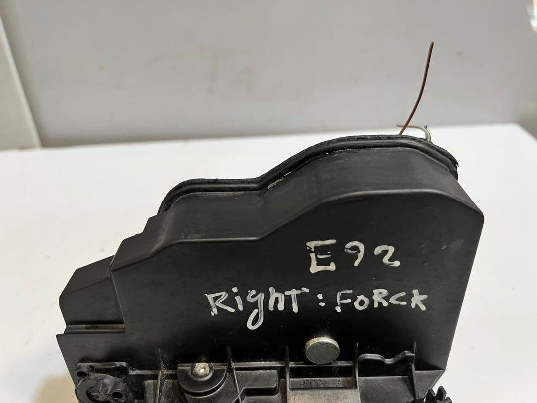 BMW E92 E60 E61 E65 E81 E87 E90 F20 Door Lock Actuator Front Right 7202144 OEM