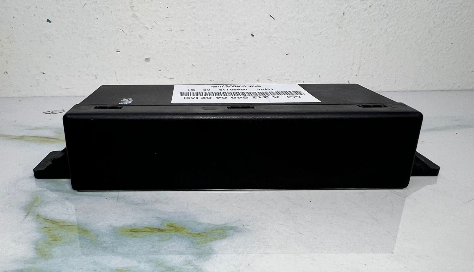 Mercedes E-Class W212 Air Suspension Control Unit A2125406462 OEM