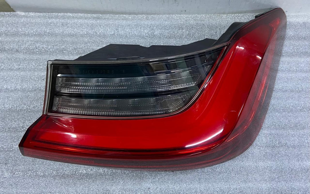 OEM BMW 3 G20 330Li 2019 LHD Rear Tail Light Right Side For USA 7495086