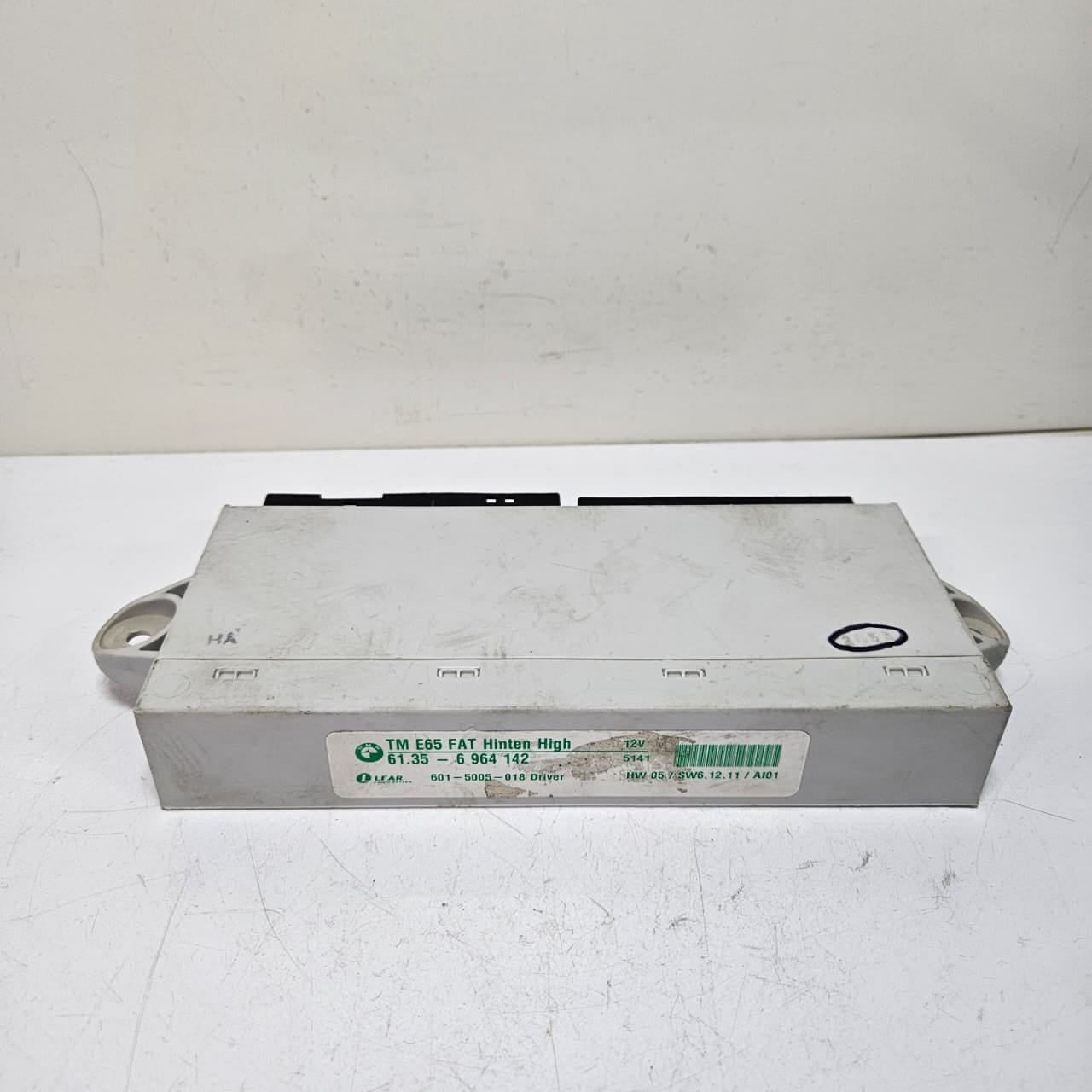 2004-2005 BMW 7 Series E65 E66 745i Door Control Module 6964142