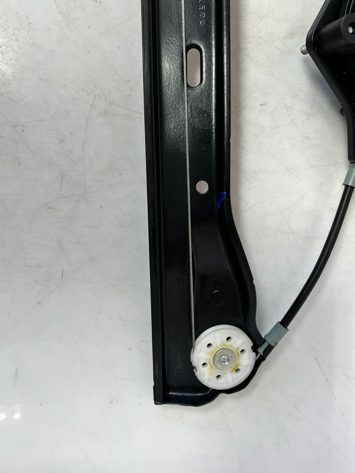 2011-2017 Mini Cooper Countryman R60 Rear Right Window Regulator 9800636 OEM