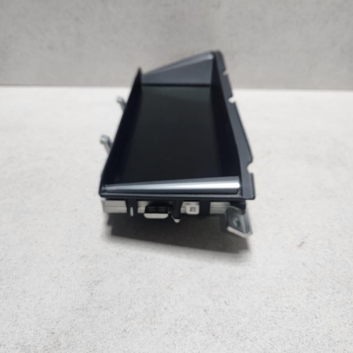 2013-2015 BMW 740i Central Information Display Screen 9284969 7 Series F01 F02