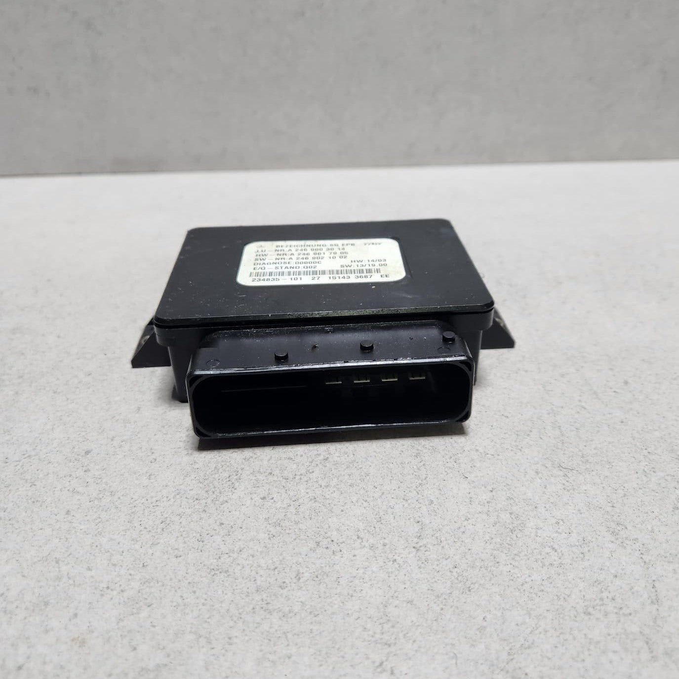 Benz Parking Brake Control Module A2469003014 A-Class and B-Class models W176 