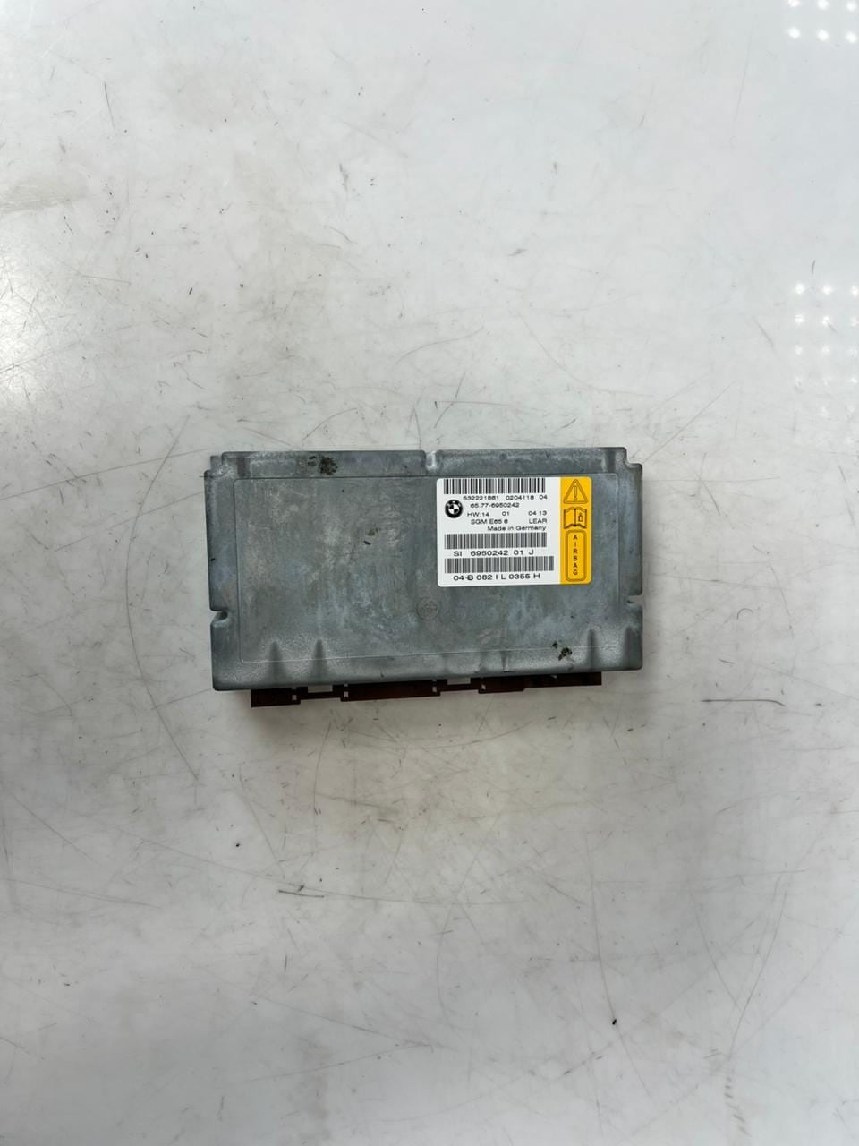 2002-2005 BMW 745i E65 LEAR Srs Control Module 6950242 OEM
