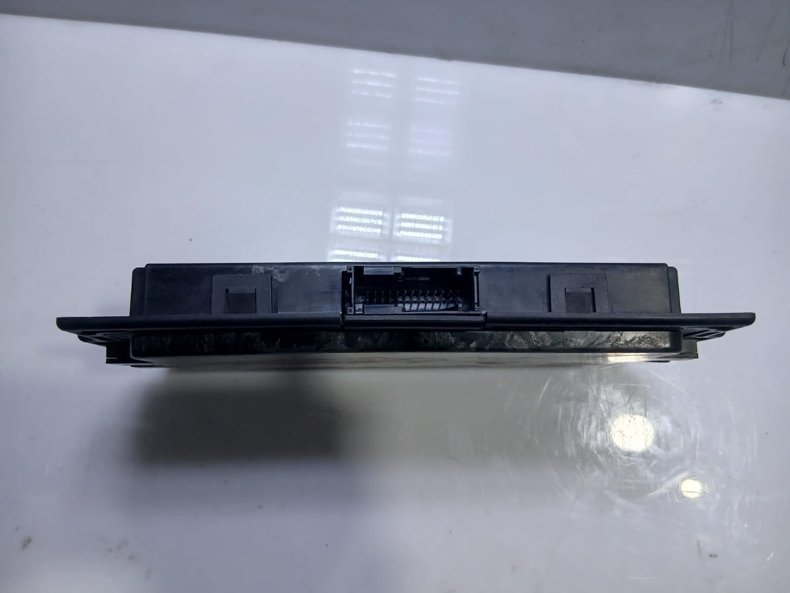 BMW 2007-2013 X5 E70 and X6 E71 Footwell Light Control Module FRM 9342897 OEM