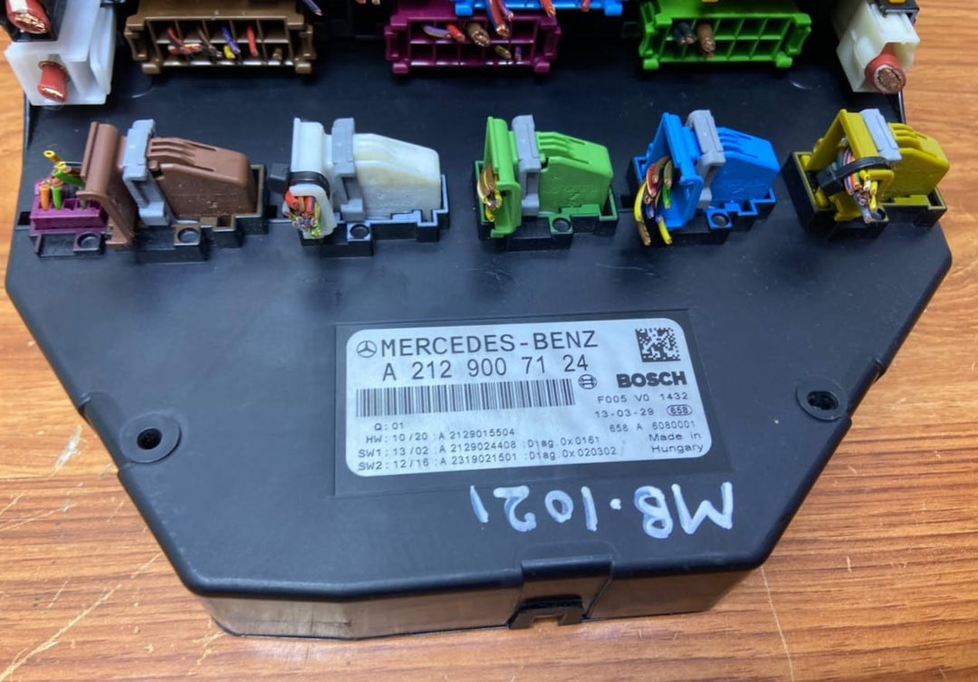 Mercedes Front Sam Fuse Box Control Module A2129007124 W212 E-Class W218 W204
