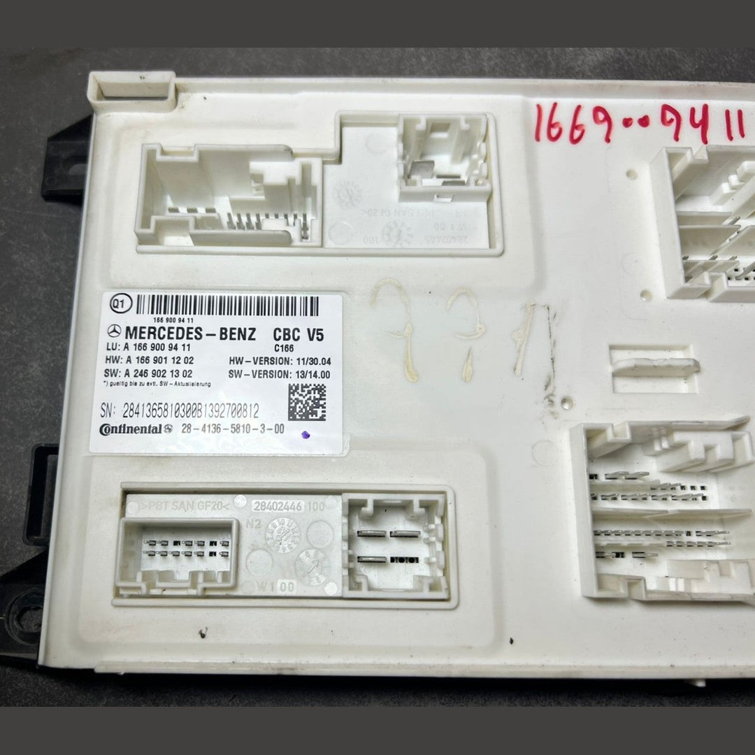 Mercedes-Benz W166 ML GL GLE Front SAM Body Control Module Unit A166 9009411 OEM