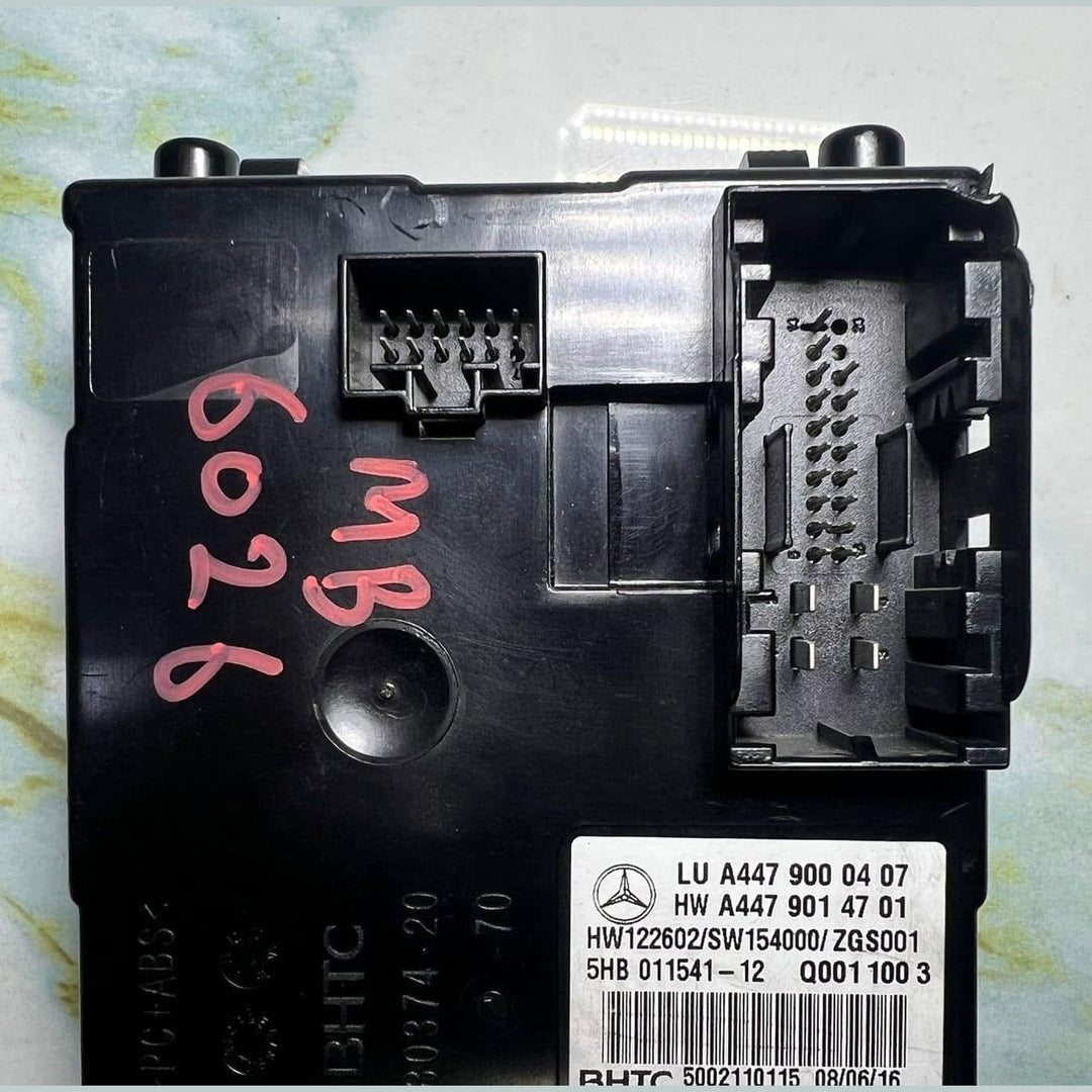 Mercedes-Benz Air Conditioning Control Module Unit A4479000407 W447 Vito V-Class