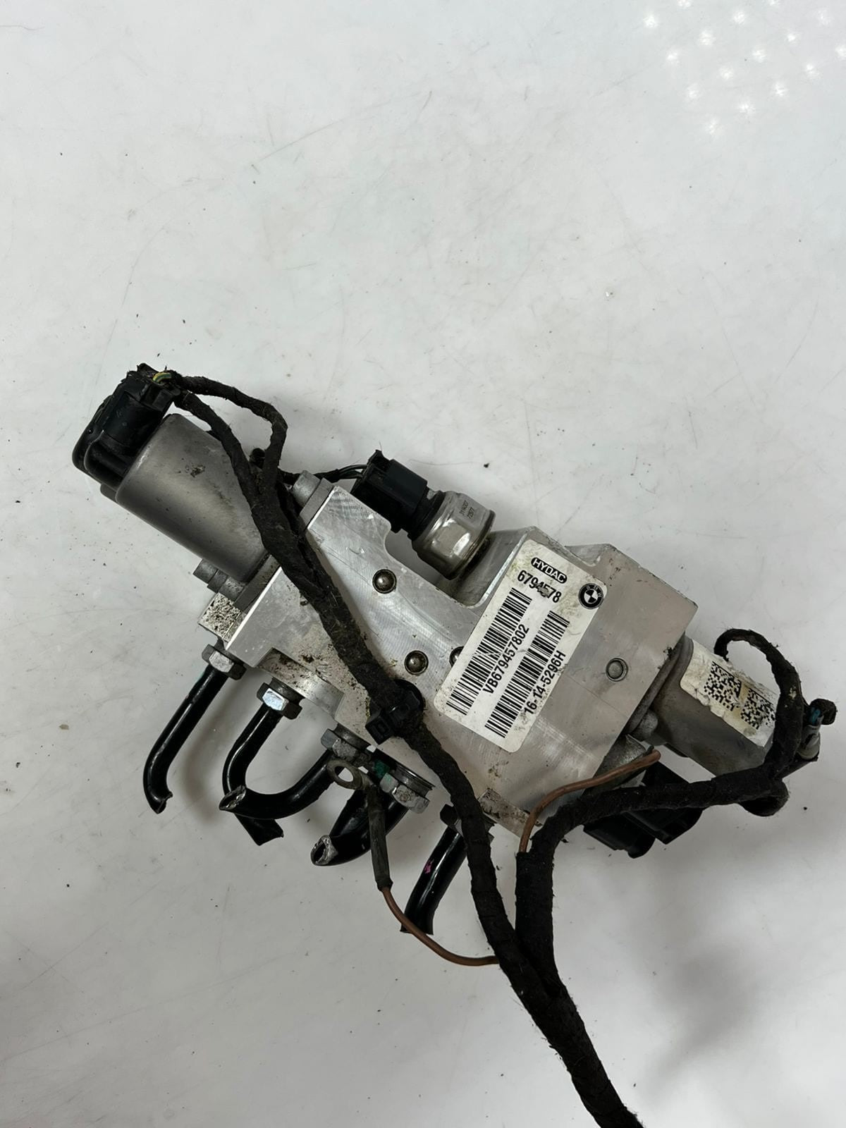 2007-2019 BMW X6 F16 F86 X5 F15 F85 Genuine Valve Block Dynamic Drive 6794578