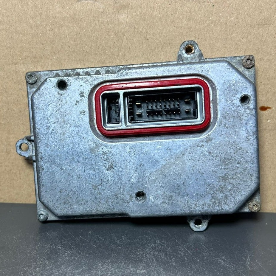 Mercedes Benz W221 Xenon Light Headlight Control Module Unit A216 8203126 OEM