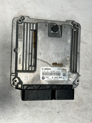BMW F10 F30 F31 330d 530d Diesel N57N Engine Control Unit ECU DDE 8582802 OEM