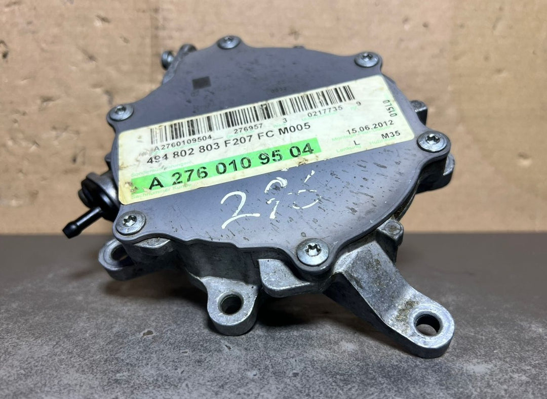 2012 Mercedes-Benz W207 E-Class OM276 Cylinder Head Vacuum Pump A276 2300065 OEM
