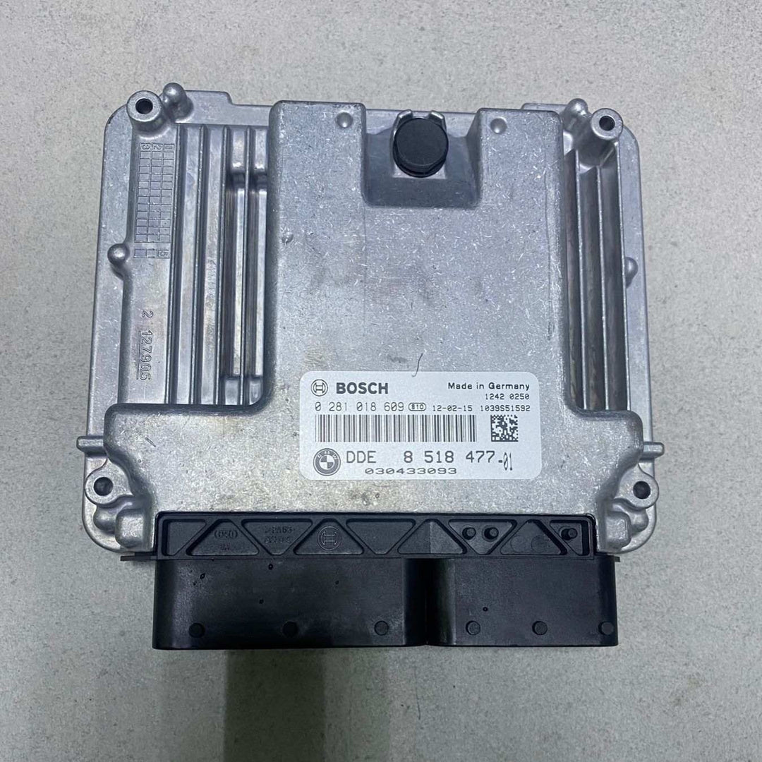 2012 BMW 525D Engine Control Unit DDE 8518477 F10 F11 520D 525D DIESEL ECU SET 