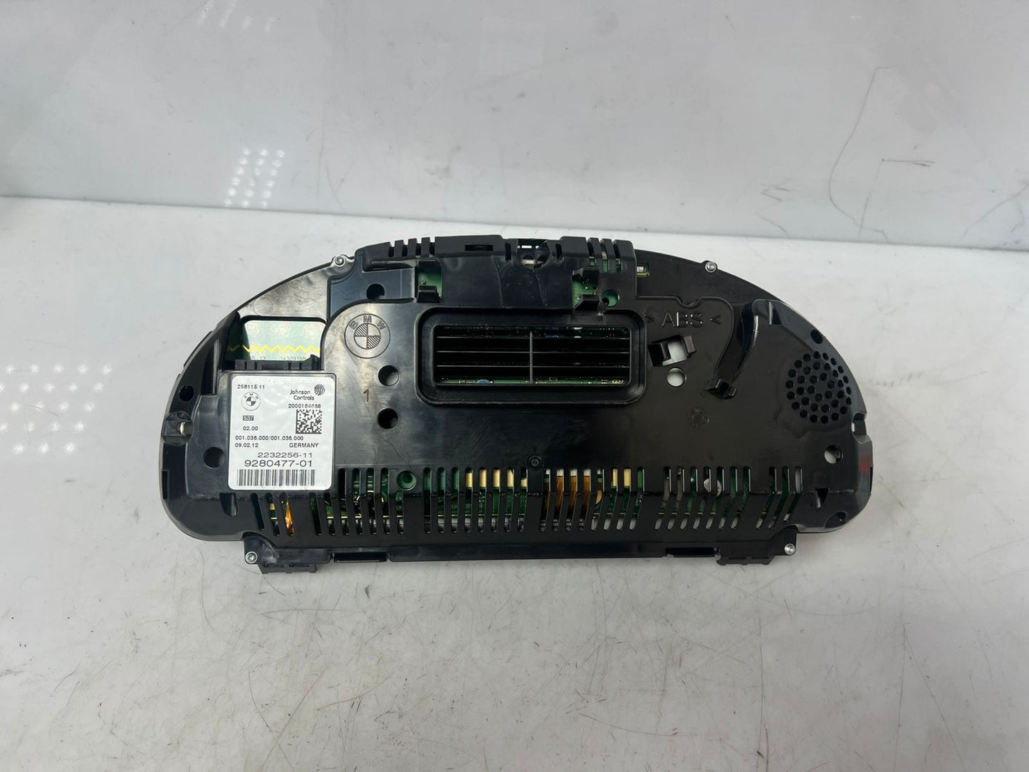 2011-2012 BMW 5 Series F10 528i SPEEDOMETER Instrument Cluster 9280477 OEM