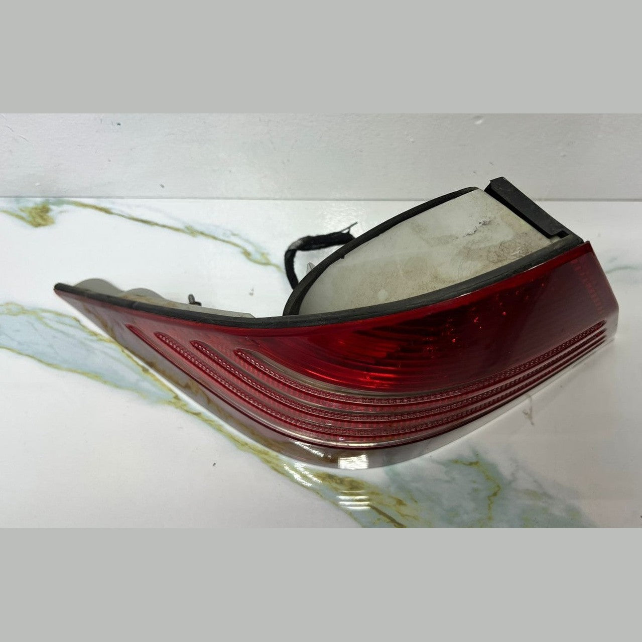 1999-2005 Mercedes W220 S-Class Rear Left Side LED Tail Light Brake Stop Lamp