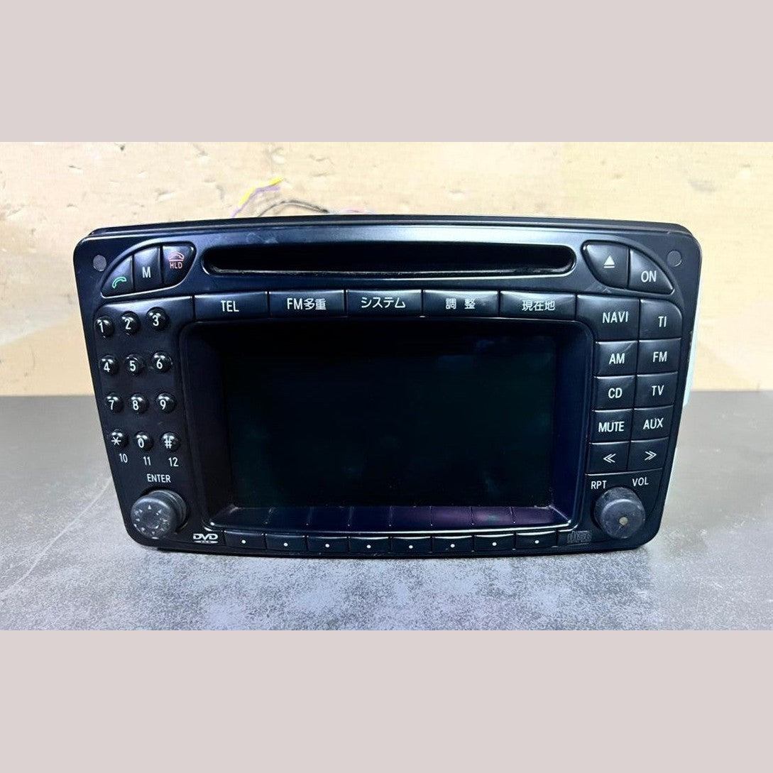 2003-2006 Mercedes W203 C-Class Radio Audio Head Unit CD Player A203 8272342 OEM