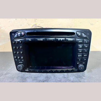 2003-2006 Mercedes W203 C-Class Radio Audio Head Unit CD Player A203 8272342 OEM