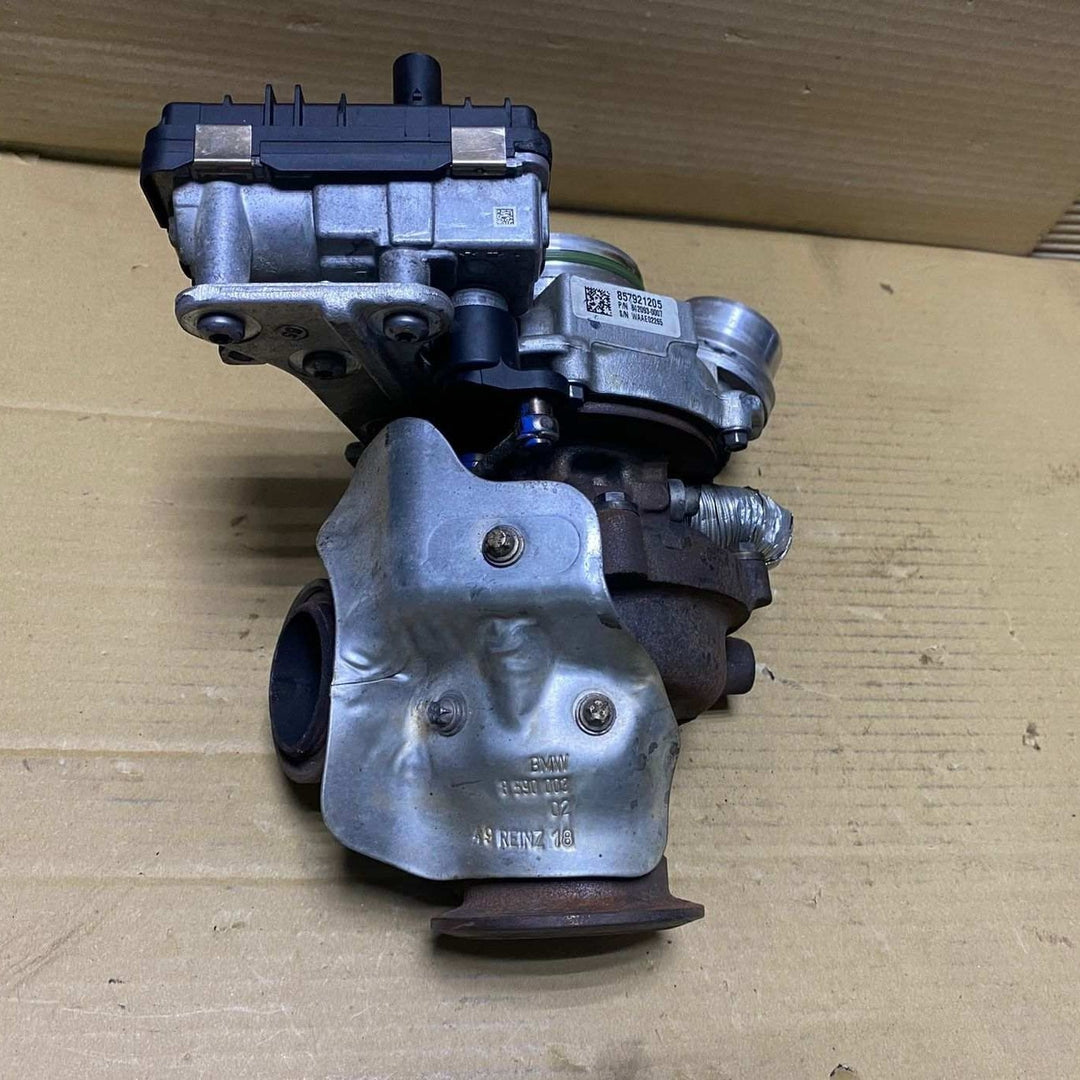 BMW Turbocharger 8579212 520d G30 G31 X3 G01 X4 G02 models with B47 D20 engine