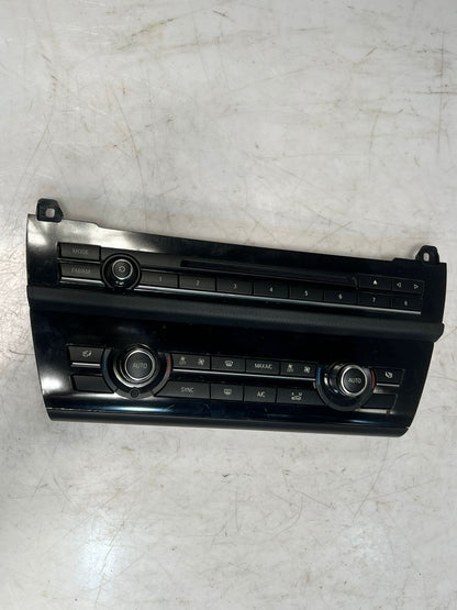 2012 BMW 528i F10 535 series A/C Climate Control Switch PANEL 6805772 OEM