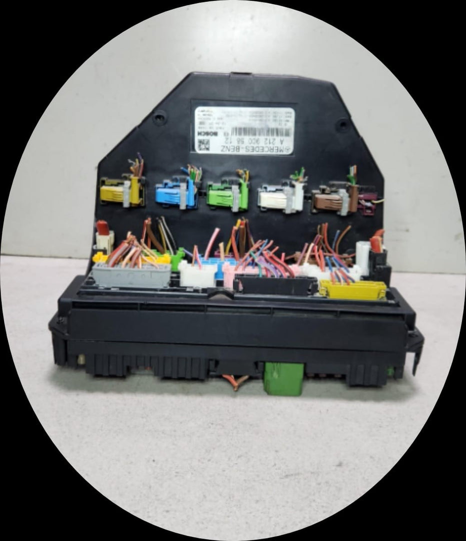 2010-2014 Mercedes-Benz C250 Front Sam Fuse Box Module A2129005812 W204 C250 