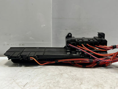 2004-2010 BMW 525i 5 Series E60 E61 528i Power Distribution Fuse Box 6957330 OEM