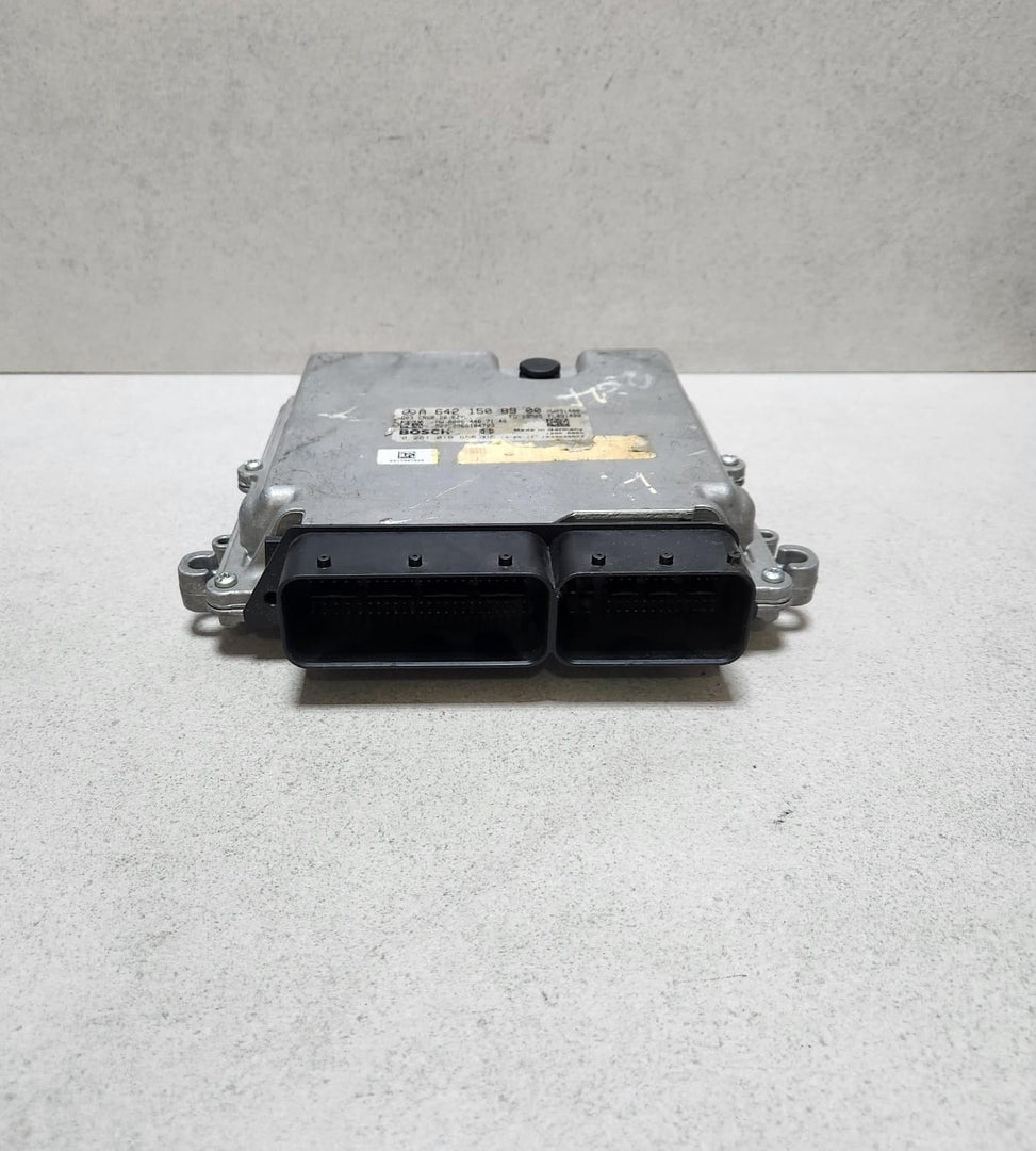 2010-2016 Mercedes-Benz E300 Engine Control Unit A6421508900