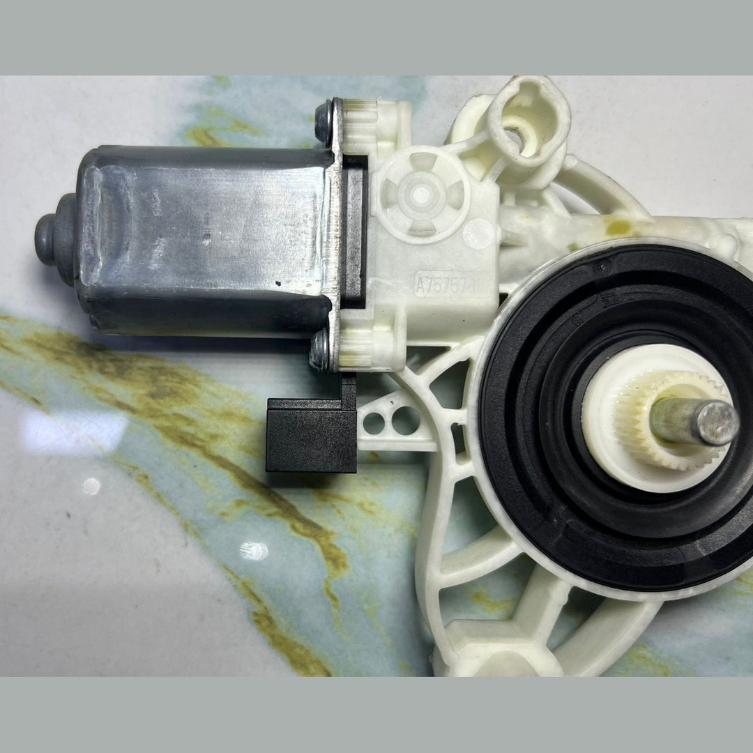 15-20 Mercedes-Benz W222 S-Class Window Motor Rear Right Side A222 9062003 OEM