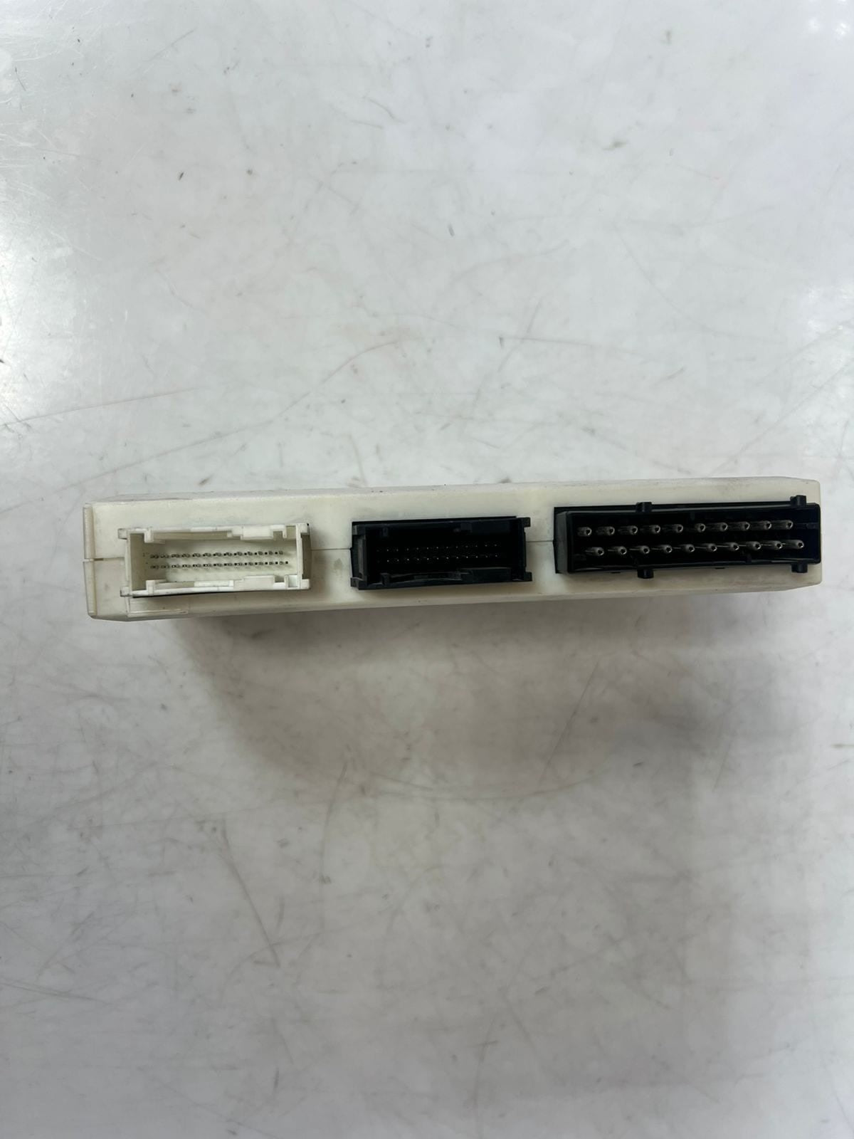 BMW E39 5 Series 530I GMIII LOW 12V Body Control Module 6913519 OEM