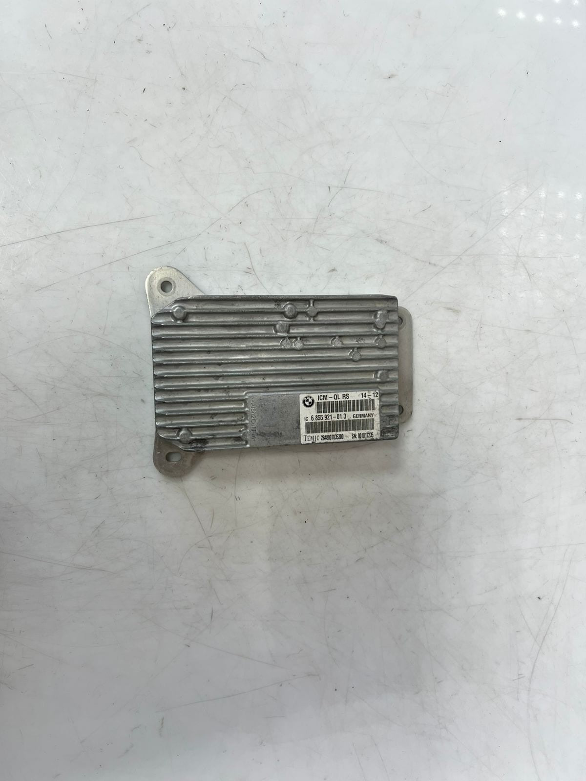 2012 BMW 740Li Integrated Chassis Management (ICM) CONTROL MODULE 6855921 OEM