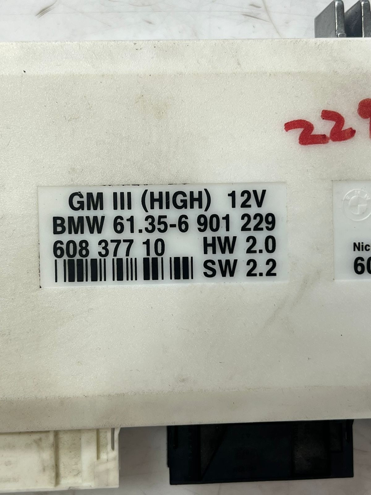 BMW E39 5 Series GM III HIGH 12V Body Control Module 6901229 OEM