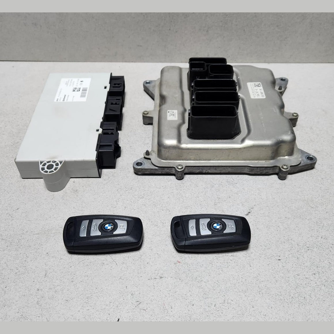2012-2013 BMW 320i Engine Control Unit 7644747 BMW 520i F10 2010-2013 with N20 