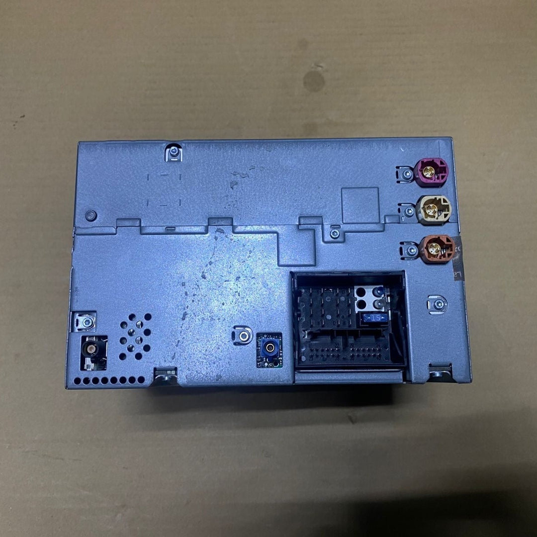 BMW F02, F07, F10, F25 Navigation System Computer 9223402 HEAD UNIT OEM