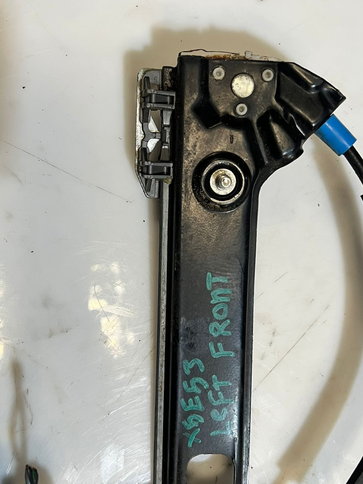 2000-2006 BMW X5 E53 Front Left Window Regulator With Motor 8254911 OEM