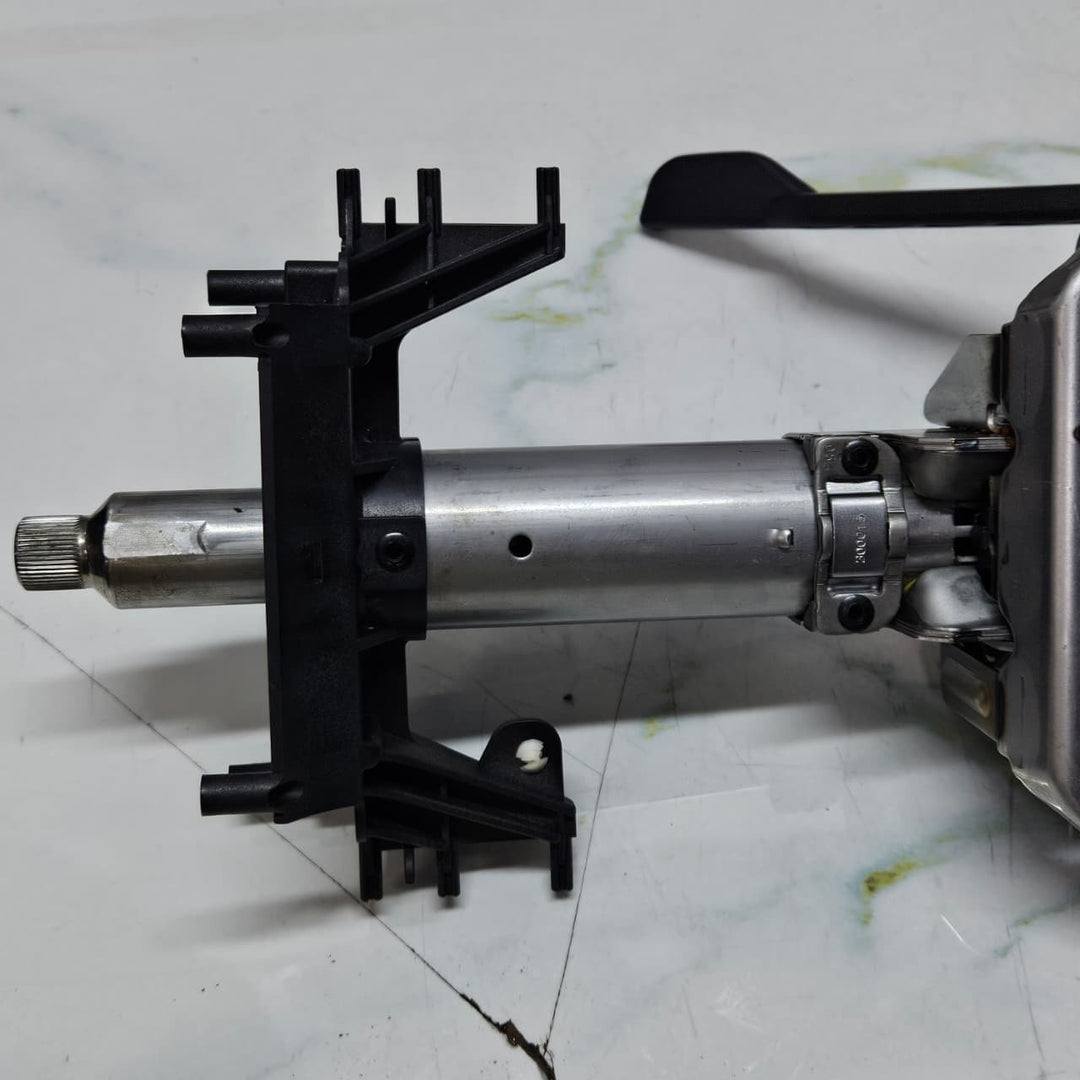 2015-2023 BMW X1 F48, X2 F39 Steering Column Shaft 6865654 6864827 OEM