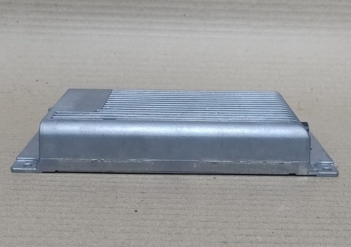 BMW  OEM 750I ULF HIGH BLUETOOTH COMMUNICATION CONTROL MODULE-9224674