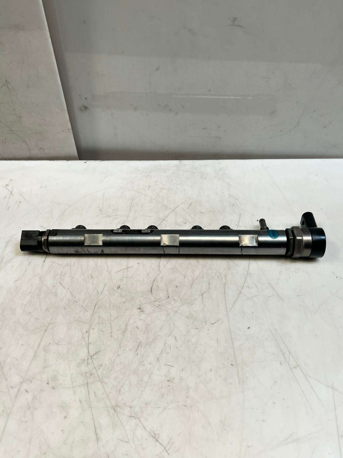 BMW 3 Series F30 F31 F35 320d 328d DIESEL Fuel Injection Rail 7800601 OEM