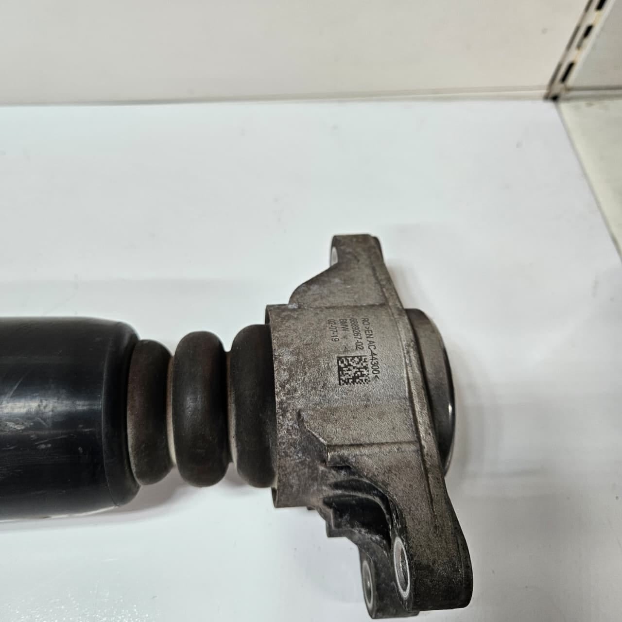 2021 BMW 3 Series G20 G22 G23 G26 330e Rear Shock Absorber 7568793