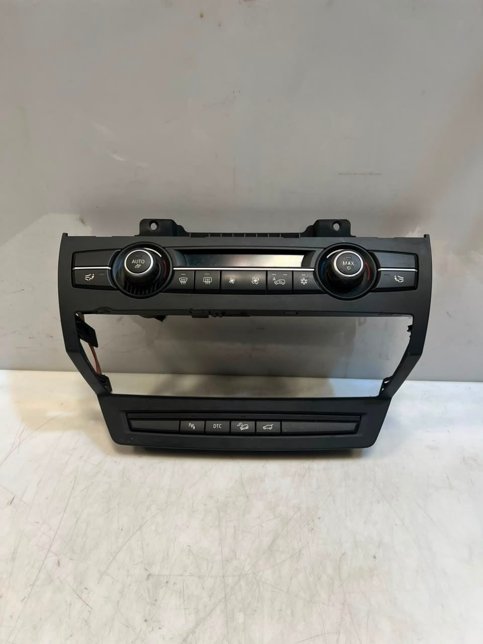 2007-2010 BMW X5 E70 and X6 E71 A/C Climate Control Unit 9178065 OEM