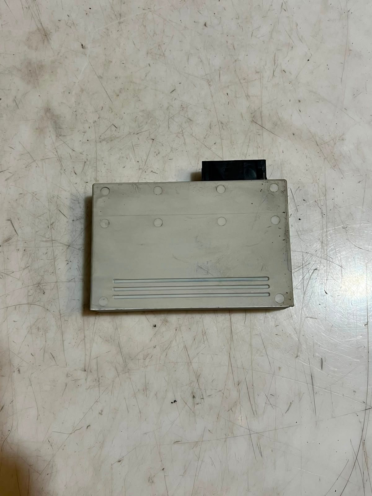2007-2015 BMW E82 E84 E88 E90 E91 335i Passive Go Control Unit 6135 9134708