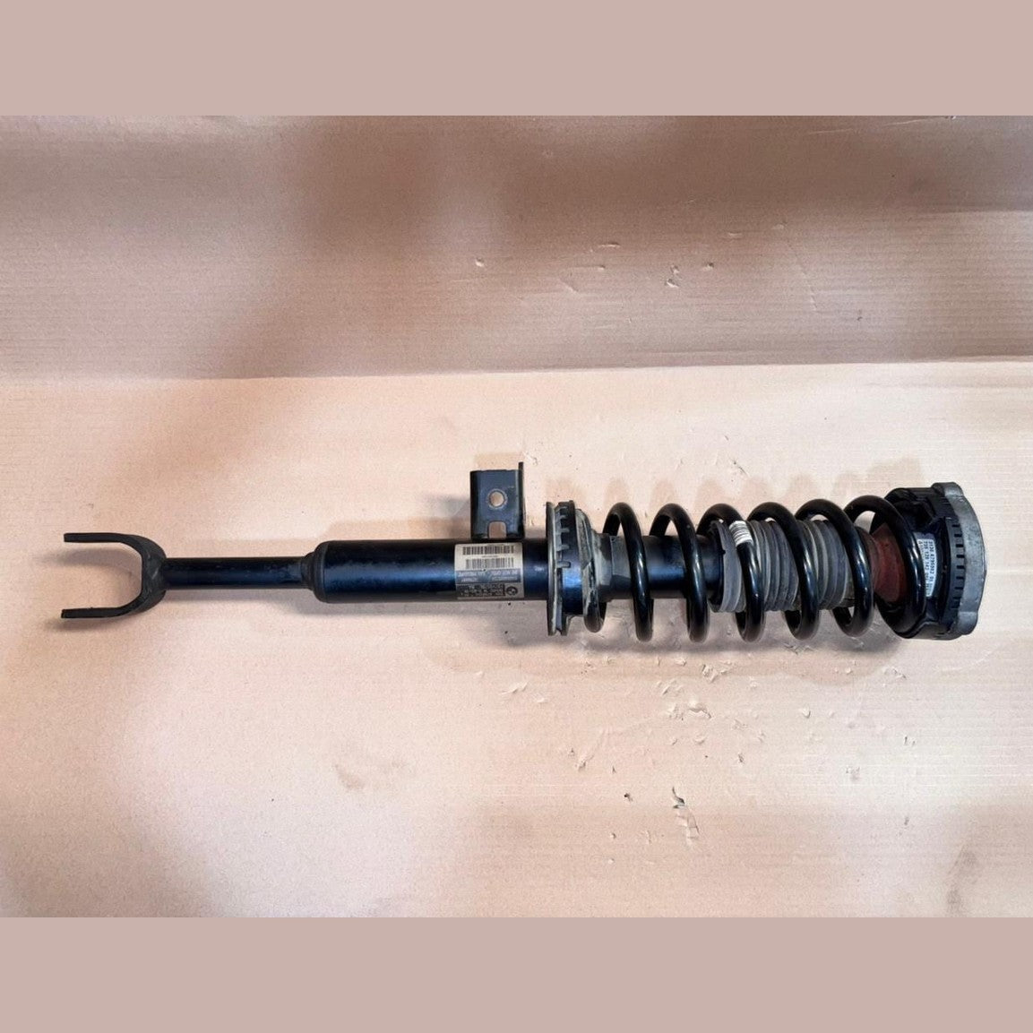 BMW Front Shock Absorber 6798154 5 Series F07 GT F10 520I 528I 535I 2010-2015