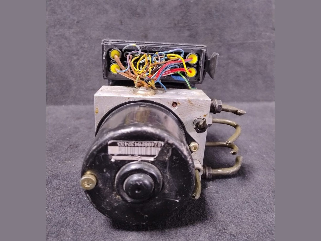 BMW 3 Series E46 ANTI BREKING SYSYTEM   PUMP  DSC CONTROL MODULE 6765454