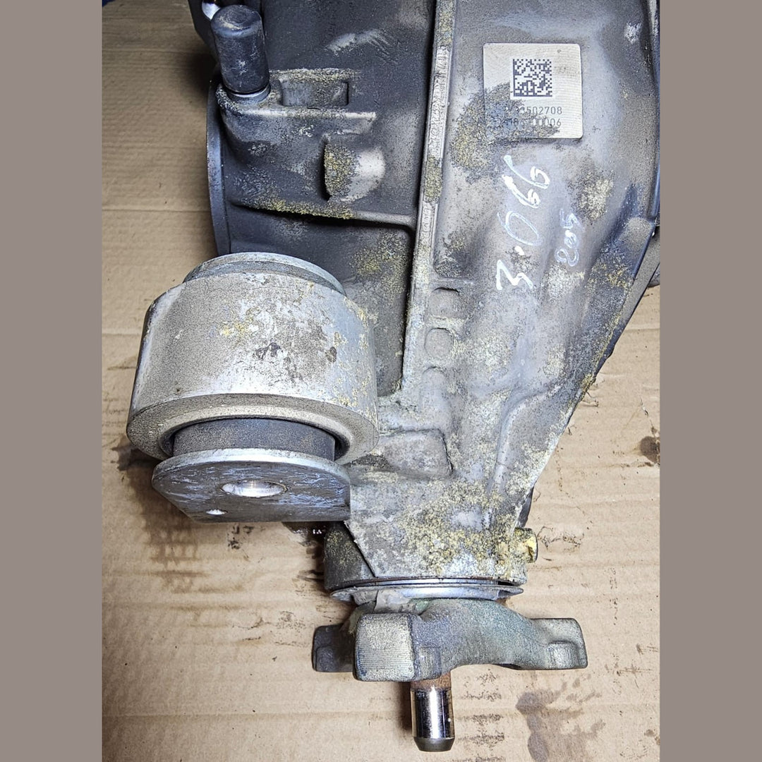 Mercedes Benz rear differential assembly A2053510008 C-Class W205 and GLC 3.066