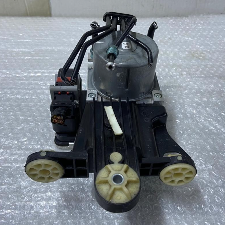 OEM 2021 BMW G20 G26 ABS PUMP ASSEMBLY 5A44C38-01 - 5A44C39