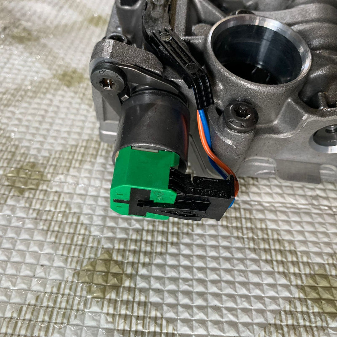 BMW 8HP45 F10 520I ZFS 8-SPEED AUTOMATIC TRANSMISSION MECHATRONIC  7647286