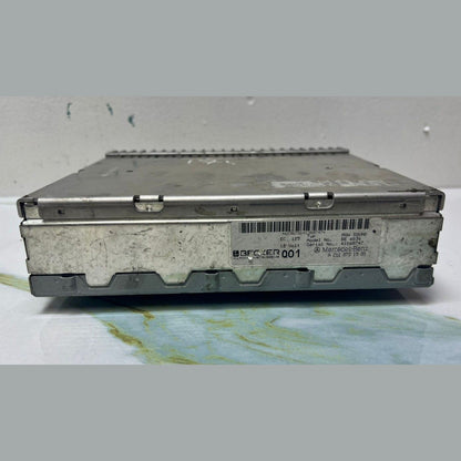 03-09 Mercedes-Benz W211 E-Class Amplifier A 211 870 19 89 OEM