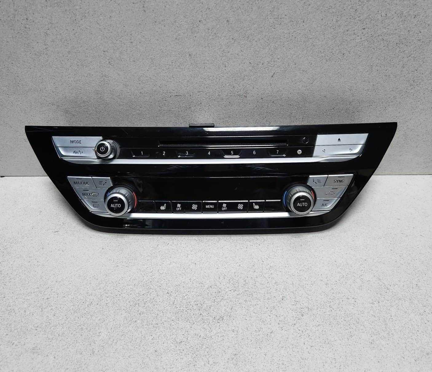 BMW Air Conditioning Control Panel 9495838 G30 G31 G32 and M5 F90