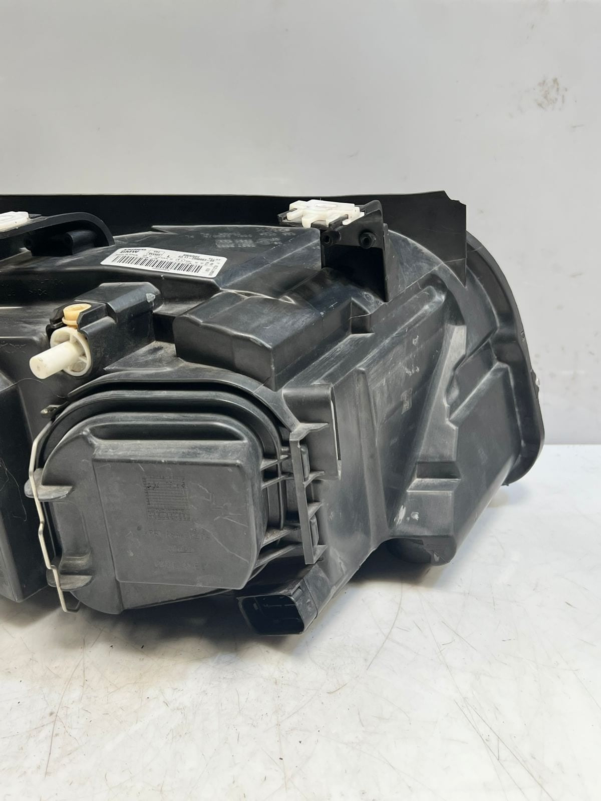 2010-2015 BMW X1 E84 LEFT PASSENGER FRONT Halogen Headlight 2990003 OEM