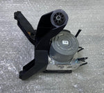 Bild in die Galerieansicht laden, OEM BMW i3 0.6 Hybrid 125Kw ABS Pump Assembley 6883348 6883347